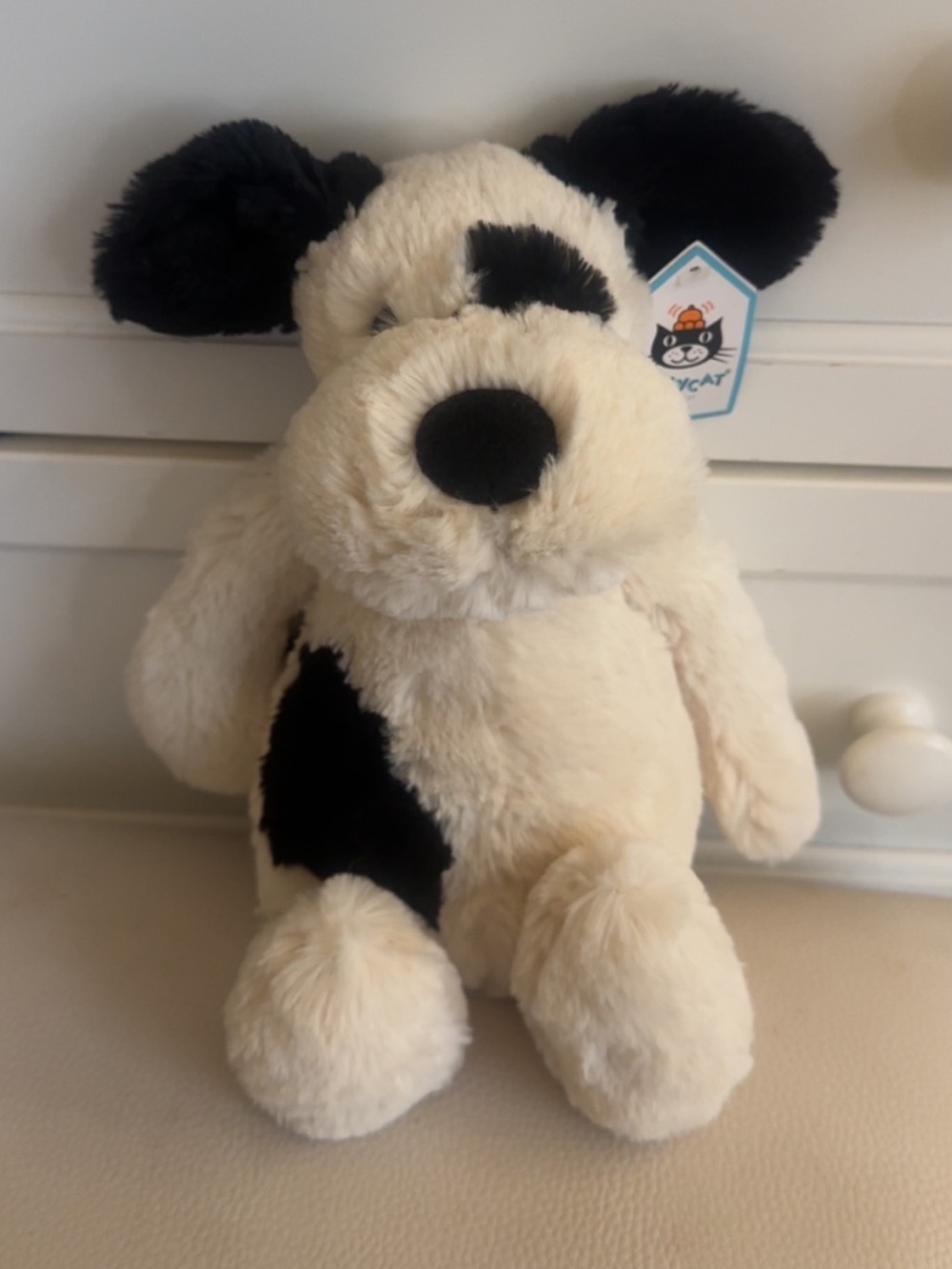 Jellycat Bashful Black & Cream Puppy Medium Authentic